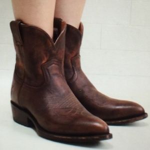 Frye Billy Boot Short Brown Leather 8.5